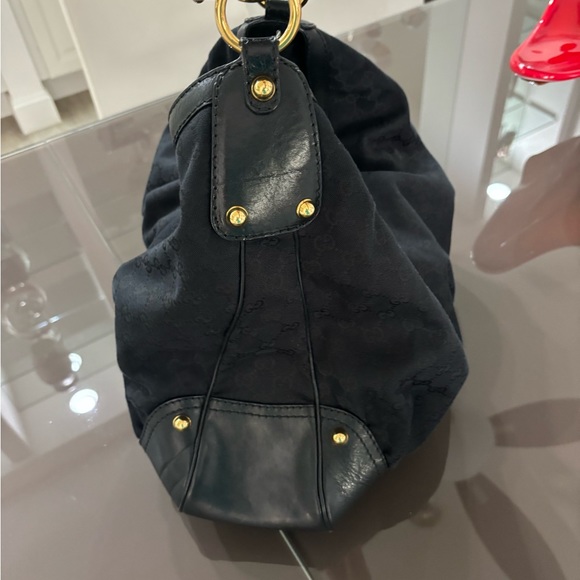 Gucci Authentic Black bag leather trim - Picture 3 of 7